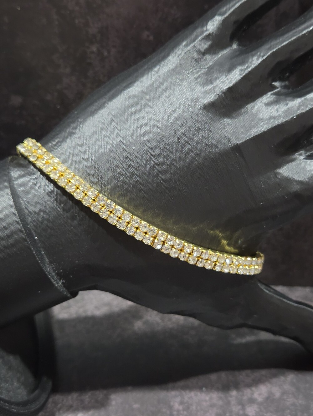 Rhinestone Stretch Bracelets Silver Or Gold - Picture 2 of 5